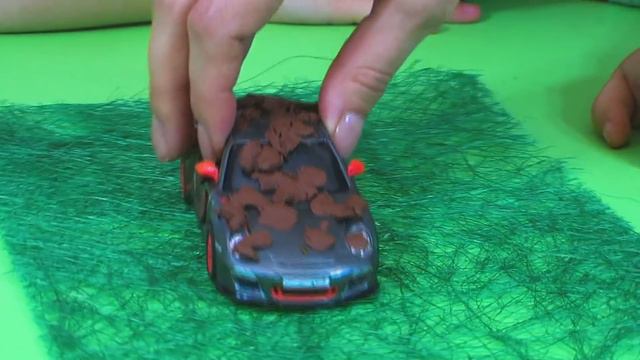 Машинки играют в футбол! Видео для мальчиков про машины. Для детей 3 - 5 лет 🙅🚗 смотреть онлайн