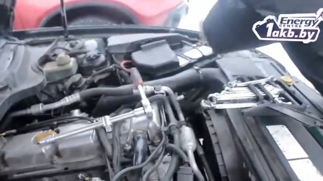 Замена аккумулятора на Opel Omega B 1998 2.0 смотреть онлайн