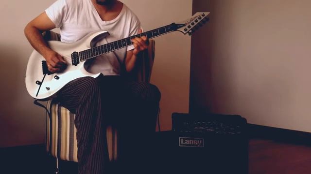 Guitarra Washburn Renegade, Amplificador Laney P20 смотреть онлайн