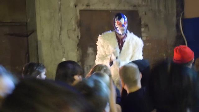 Александр Залупин - Новый год @Vinyl 04-01-14 смотреть онлайн