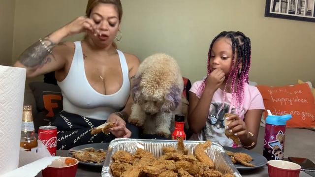 2x Spicy Sauce Wit 50 Wings Mukbang!!! смотреть онлайн