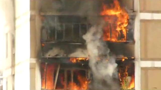 Пожар по улице ген. Тюленева. д.9 avi смотреть онлайн