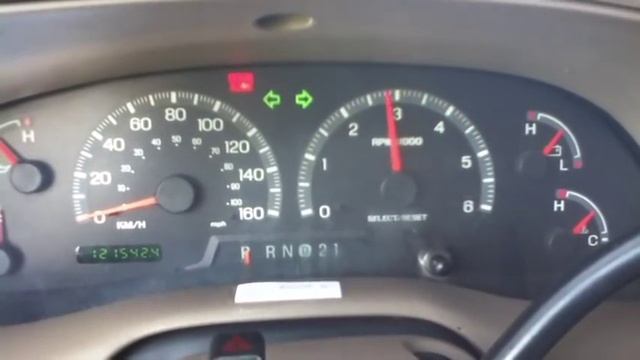 2000 Ford Expedition Review (Start Up, In Depth Tour, Engine)