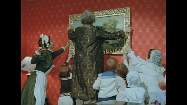 Как дядюшка Поджер вешал картину! смотреть онлайн