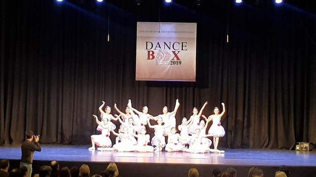 TODES, Vilnius, šokis "Fėjos", vaikai смотреть онлайн