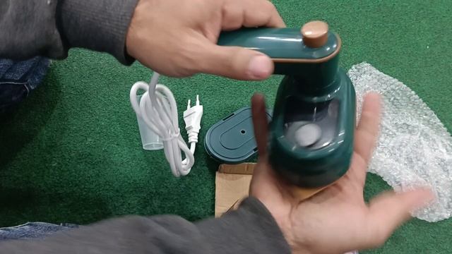 Micro Steam Electric Iron Portable Mini Steam Iron Handheld Garment Steamer for Dry and Wet Ironing смотреть онлайн