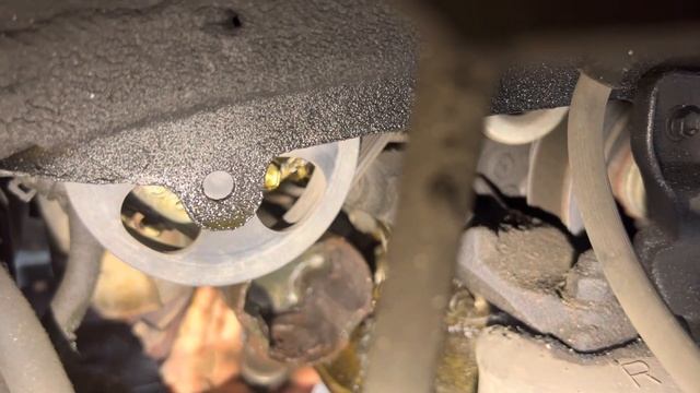 Toyota Avalon front driving axle replacement смотреть онлайн