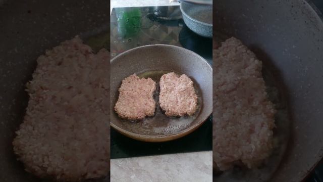 Жарка котлеток
