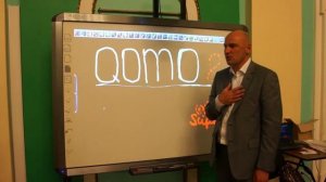 Радислав Гандапас и интерактивная доска QOMO. Интервью