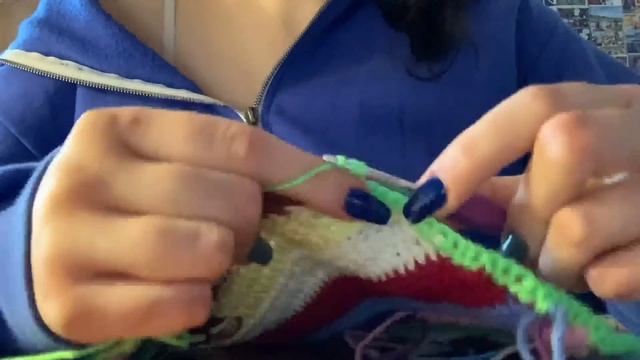 *вяжу из остатков пряжи* смотреть онлайн