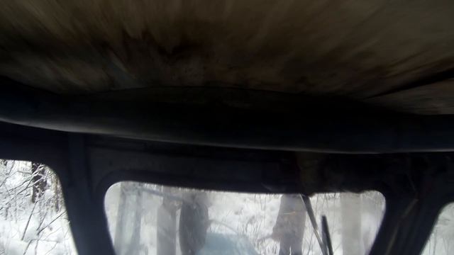 Завершение заготовки дров в делянке на тракторах ЛТЗ Т-40АМ и МТЗ-82. смотреть онлайн