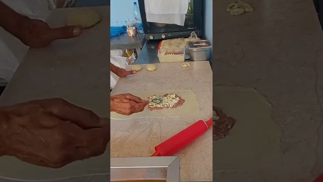 Чебуреки с мясом и сыром смотреть онлайн