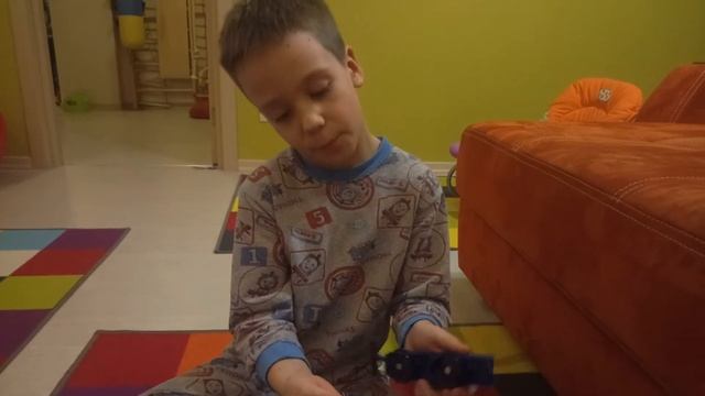 Beyblade Оригиналы HASBRO против Бейблейд не оригинал волчки