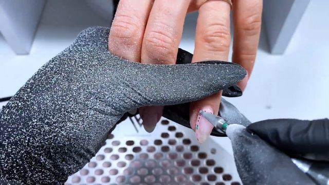 Как быстро снять гель лак. Секреты скоростного снятия за 5 минут смотреть онлайн