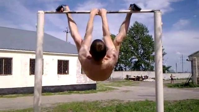 Турник обучалка Краб,паук смотреть онлайн