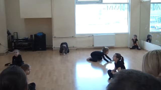 2012. Февраль, первый показ, Комендантский проспект. смотреть онлайн