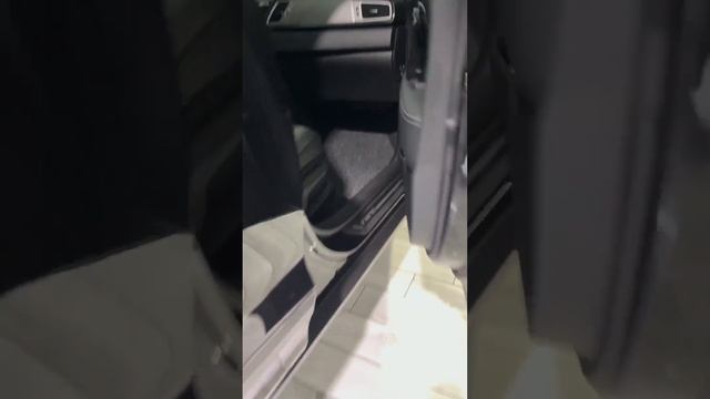 Kia Niro 1 6 GDi HEV 141CV Emotion смотреть онлайн