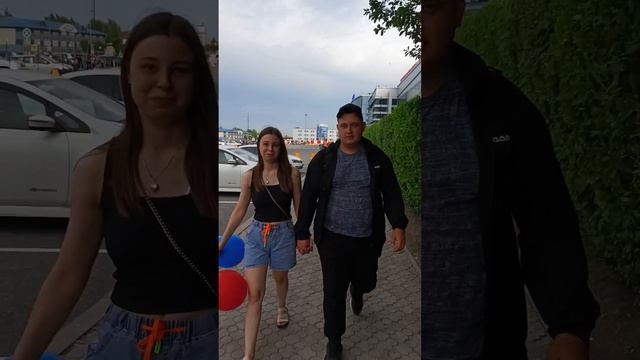 Отпуск спустя 8 месяцев... смотреть онлайн