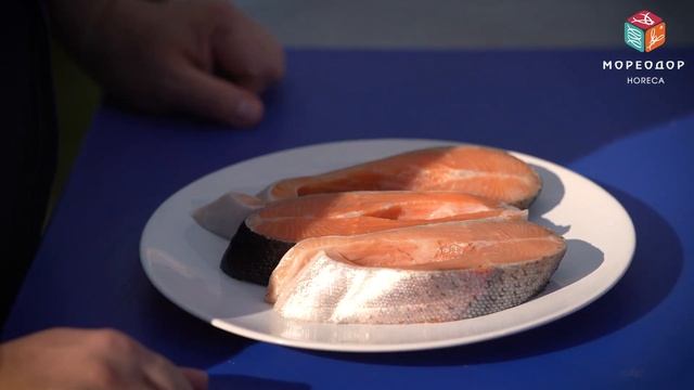 ФОРЕЛЬ стейки. Обзор красной рыбы. Как выбирать лосось? Стейк лосося звеном от компании Мореодор смотреть онлайн