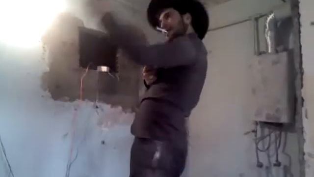 Когда Бригадира нету рабочие отдыхают :))) смотреть онлайн