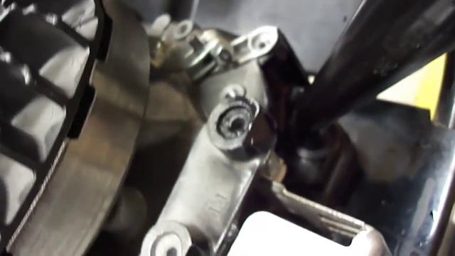 Rebuilding a blown up Briggs Quantum Engine [Part 3] смотреть онлайн