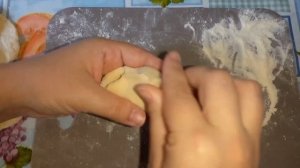 ВАРЕНИКИ НА ПАРУ  С ВИШНЕЙ. ?????????????????????ТЕСТО НА КЕФИРЕ.#вареникинапару##вареники#