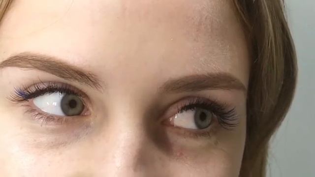 Классическое наращивание ресниц с цветными вставками!!! смотреть онлайн