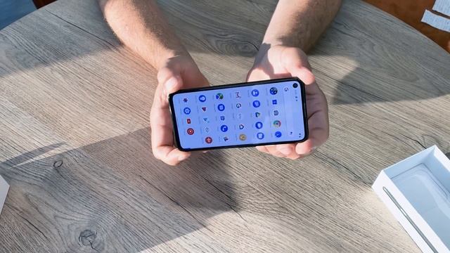 Google Pixel 4a, как заказать в США без налогов? Распаковка, обзор. смотреть онлайн