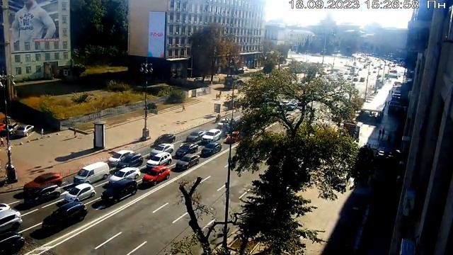 Веб-камера Киев Европейская площадь + Майдан 2023 09 18