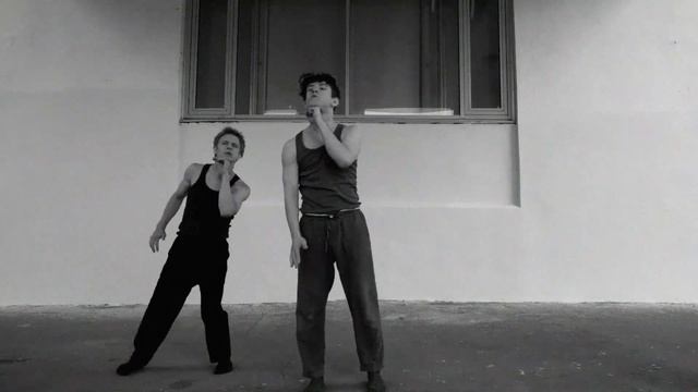 this is Legend and this is Kino. смотреть онлайн