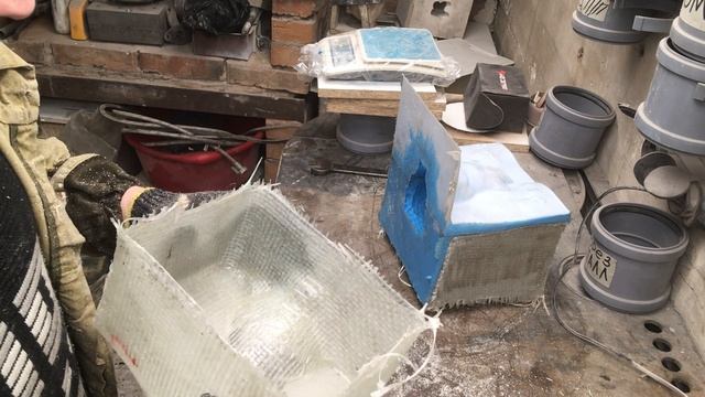 Жесткий кожух из стеклопластика/ Разница между эпоксидной и полиэфирной смолой / Силиконовая форма смотреть онлайн