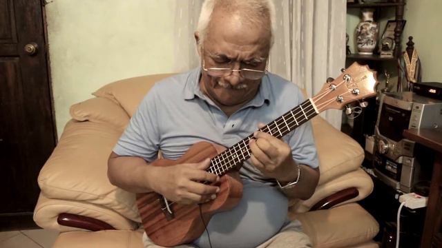 Eduardo Enaje Ribbee's World Ukulele Championship Online First Round смотреть онлайн