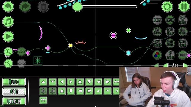 MAKING A 2-PLAYER CHALLENGE (With Juniper) - Geometry Dash смотреть онлайн