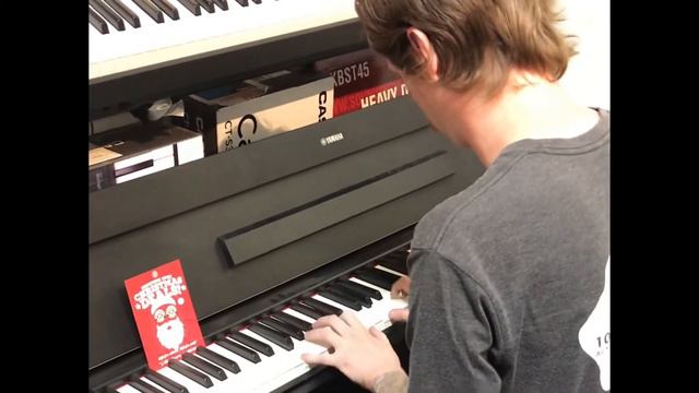 Yamaha YDP-S54 смотреть онлайн
