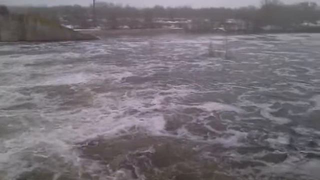 Половодье на Проне гидроузел Ряз.ГРЭС.mp4 смотреть онлайн