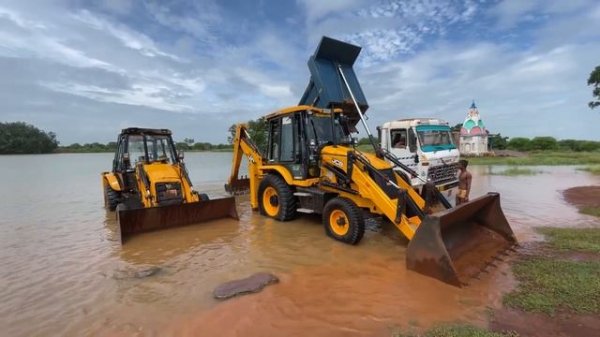 Washing with Fun JCB 3dx Eco | Kirlosker JCB Backhoe and Tata Truck Washing in Village Pond