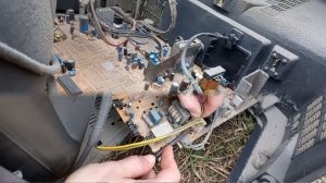 Сколько МЕДИ в телевизоре «JVC». Цветной ТВ-приёмник в металлолом