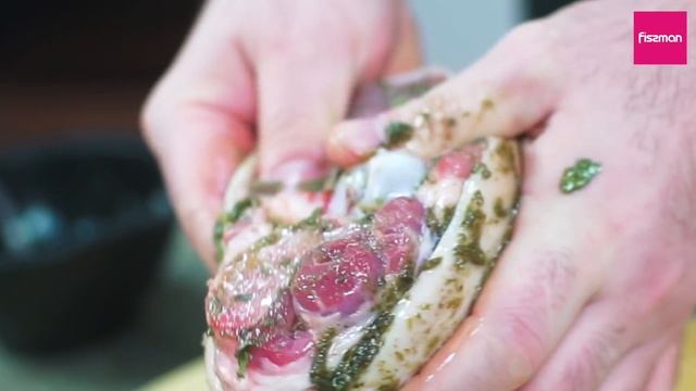 Аппетитная и сытная свиная рулька смотреть онлайн