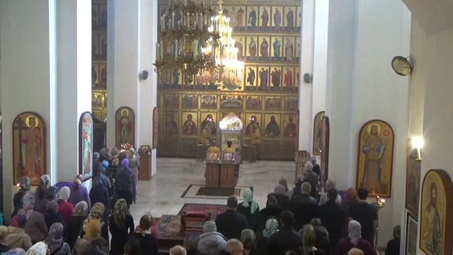 Божественная Литургия в Неделю 2-ю Великого поста в Константино-Еленинском храме, Абакан, 2017 г. смотреть онлайн