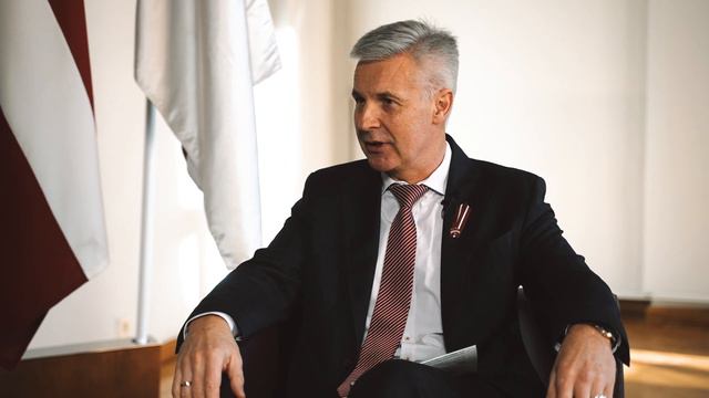 Interview with Dr. Artis Pabriks, Minister of Defence of the Republic of Latvia смотреть онлайн