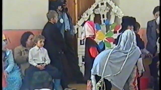1999 г. Сказка "Лиса и Волк". 2 класс Раздольненской школы(выпуск 2009 г.). смотреть онлайн