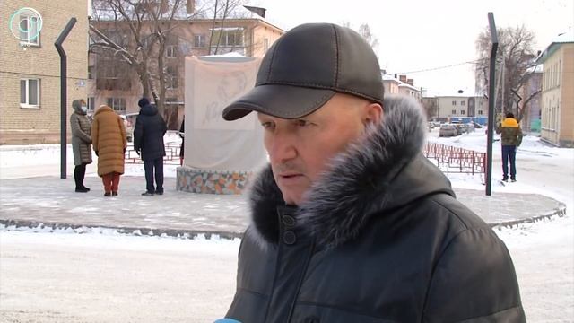 В городе Оби открыли стелу Максиму Горькому смотреть онлайн