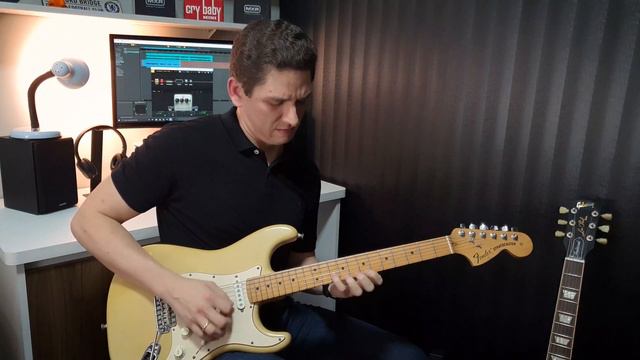 Fender Stratocaster Highway One 2006 // FusionJAM смотреть онлайн