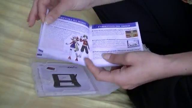 ♦ ♦ ♦ ASMR Soft spoken DS Games Show'n'Tell tapping and flipping booklets ♦ ♦ ♦ смотреть онлайн