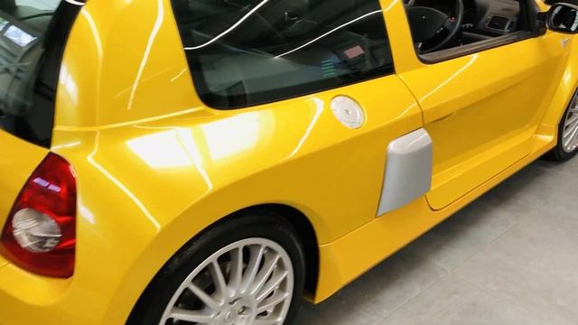 Renault Clio V6 Walkaround ***ONLY 979 MILES*** смотреть онлайн