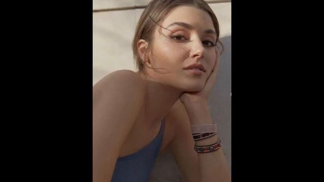 Hande Erçel's Family This Is Not Hande's Fault, They Supported Hande.