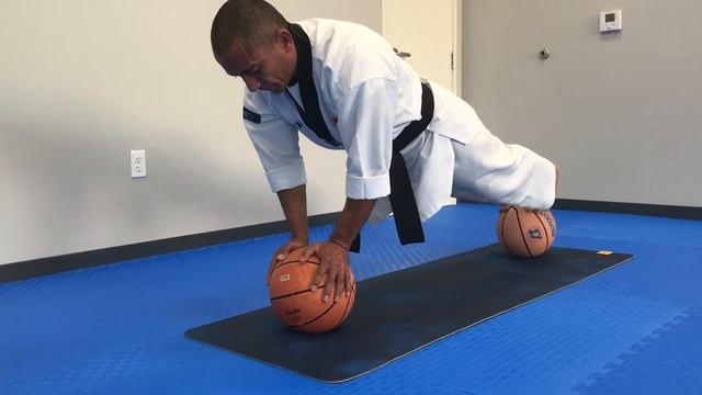 2 Ball Balance Challenge смотреть онлайн