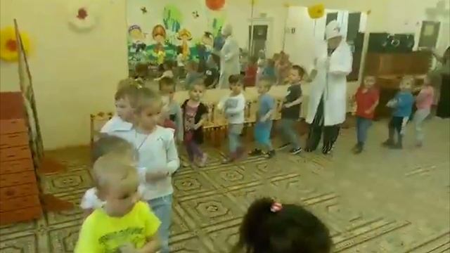 "В гостях у доктора Айболита" в ГБОУ школа 887 смотреть онлайн