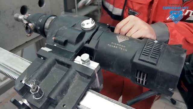 Алмазное бурение сухими коронками. Установка алмазного бурения CARDI HS 300 смотреть онлайн