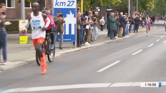 Eliud Kipchoge MARATHON WORLD RECORD! | Berlin Marathon 2022